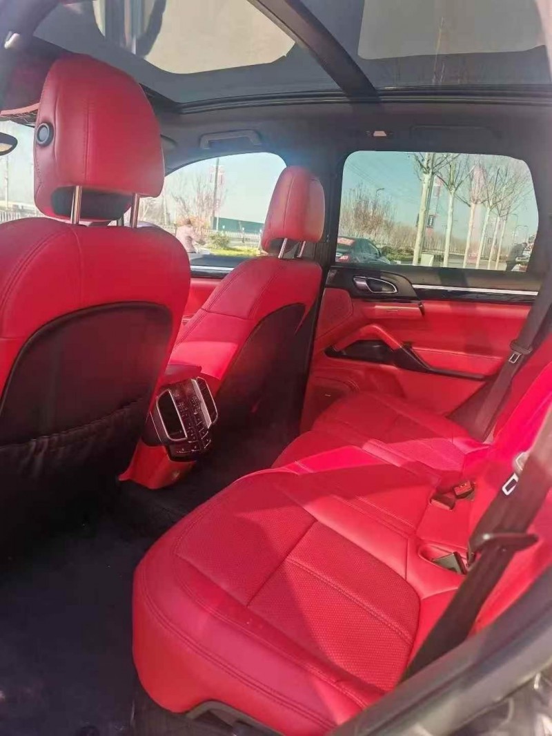 濟南18年保時捷卡宴6