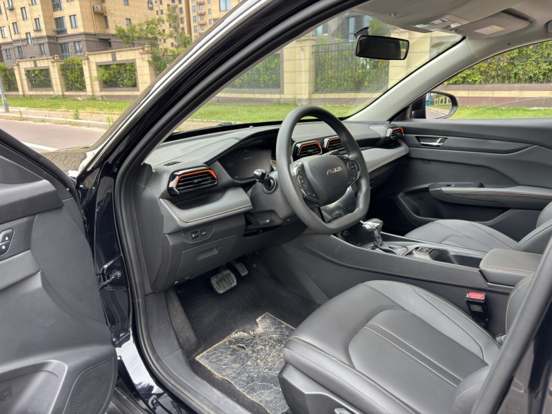 鹽城24年東風奕炫6