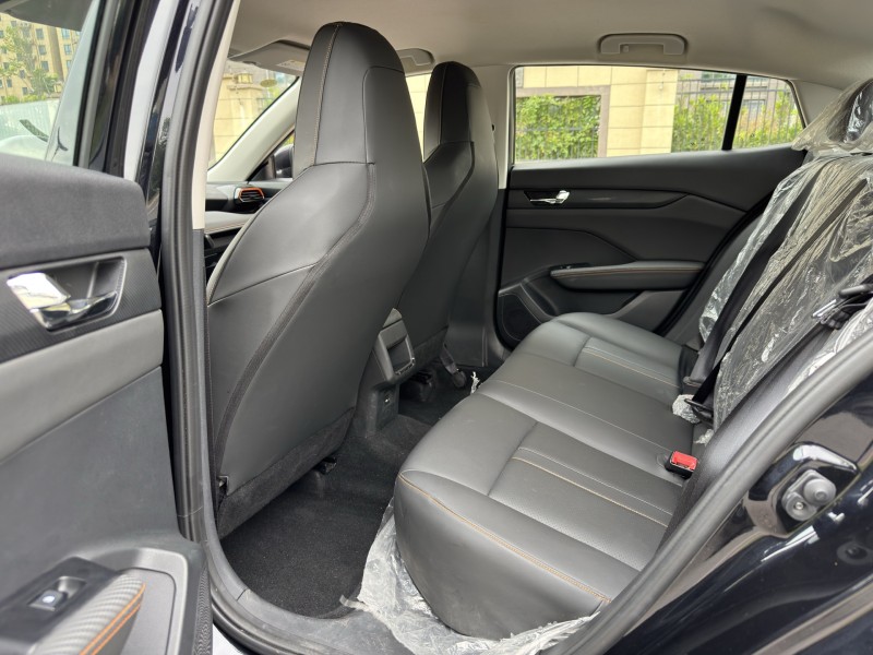 鹽城24年東風奕炫8