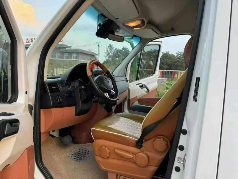 徐州15年奔驰斯宾特3