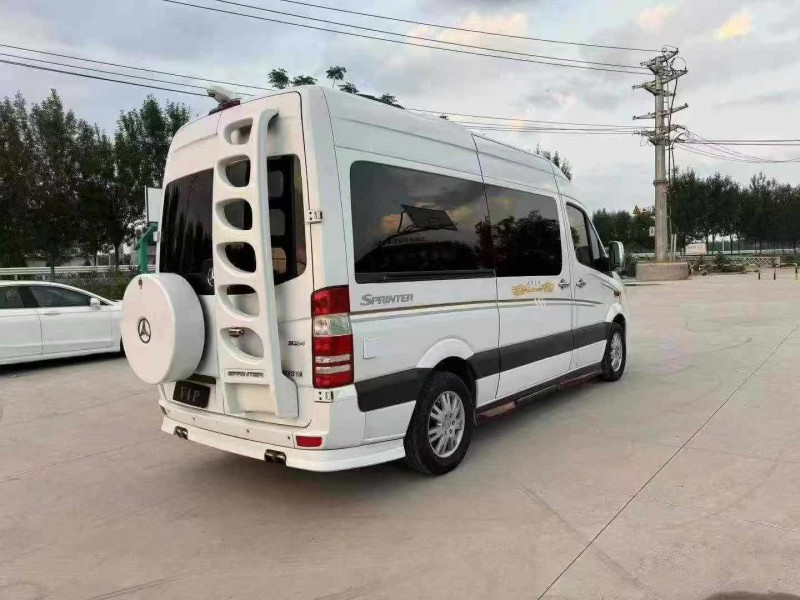 徐州15年奔驰斯宾特8