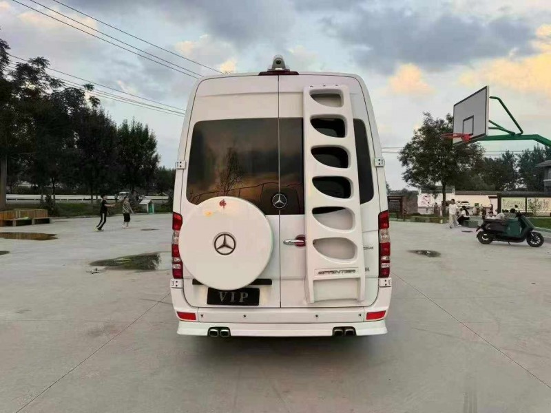 徐州15年奔驰斯宾特9