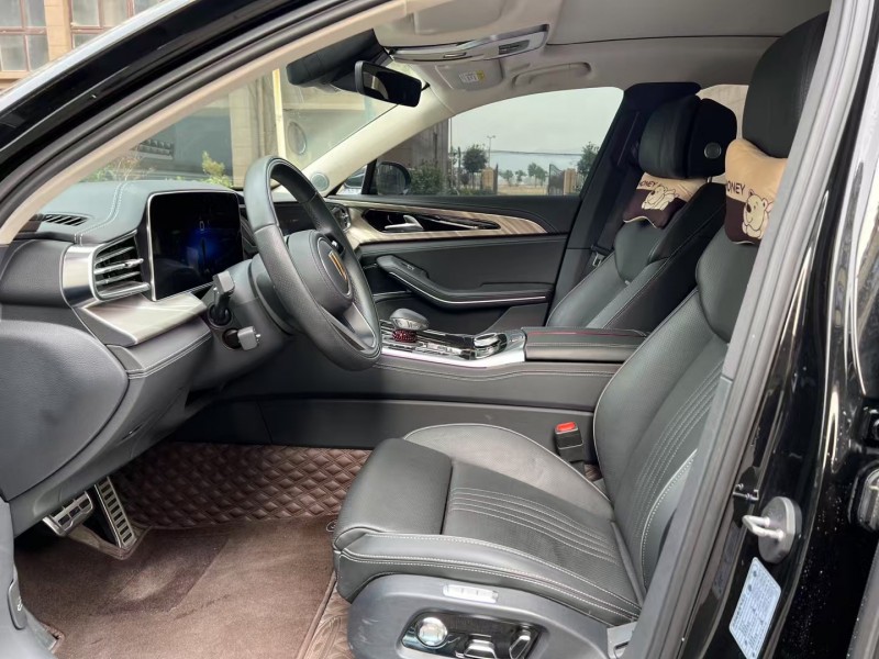 徐州21年紅旗H94