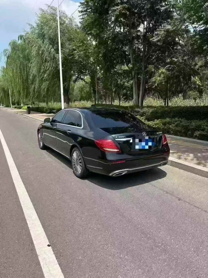 济南20年奔驰E7
