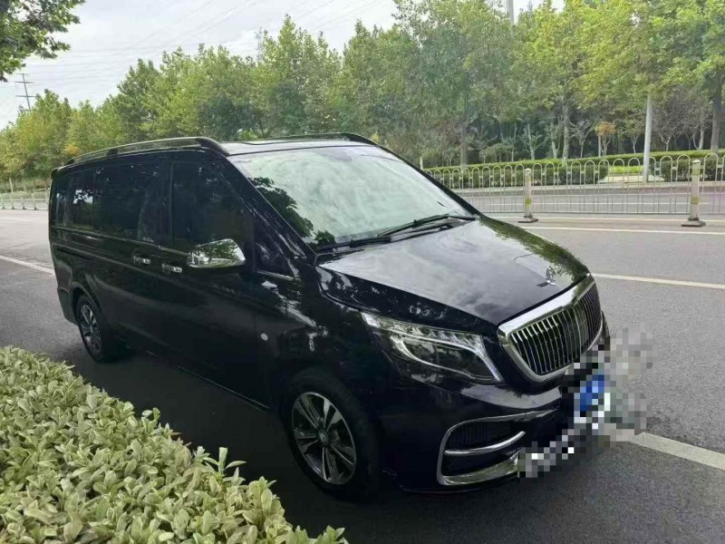 淄博19年奔驰METRIS3