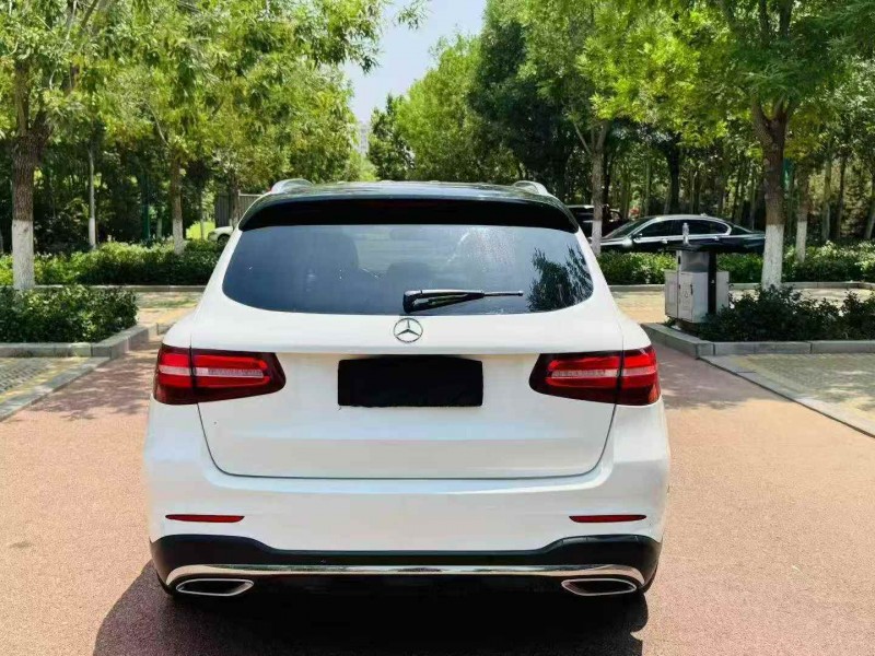 青岛19年奔驰GLC9