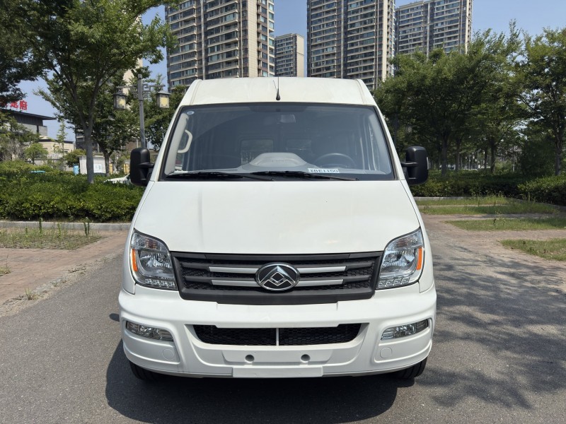 鹽城22年大通V801