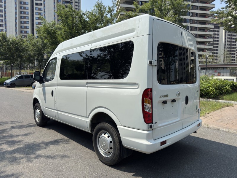 鹽城22年大通V804