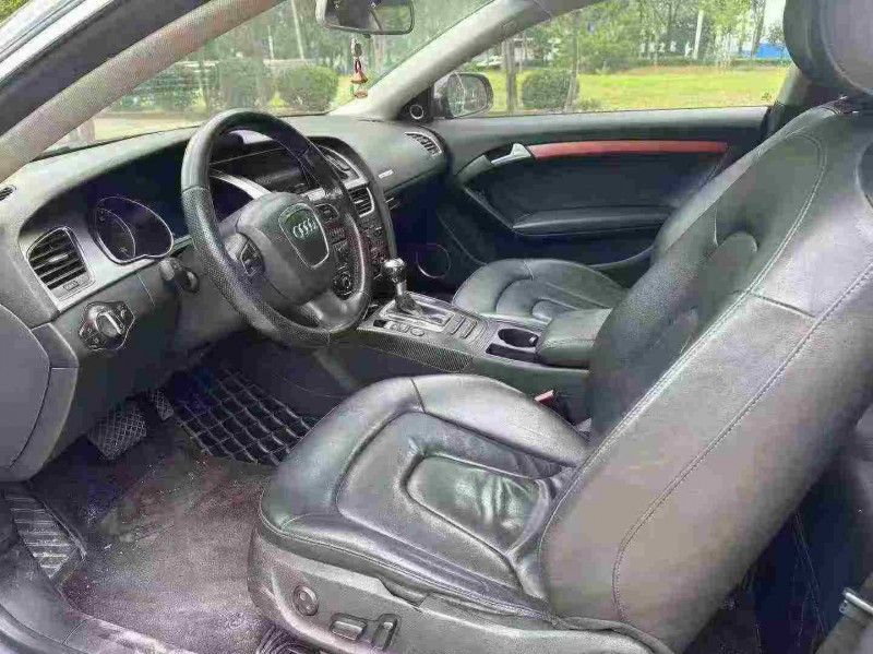 枣庄10年奥迪A54