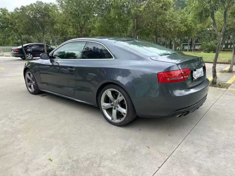 枣庄10年奥迪A58