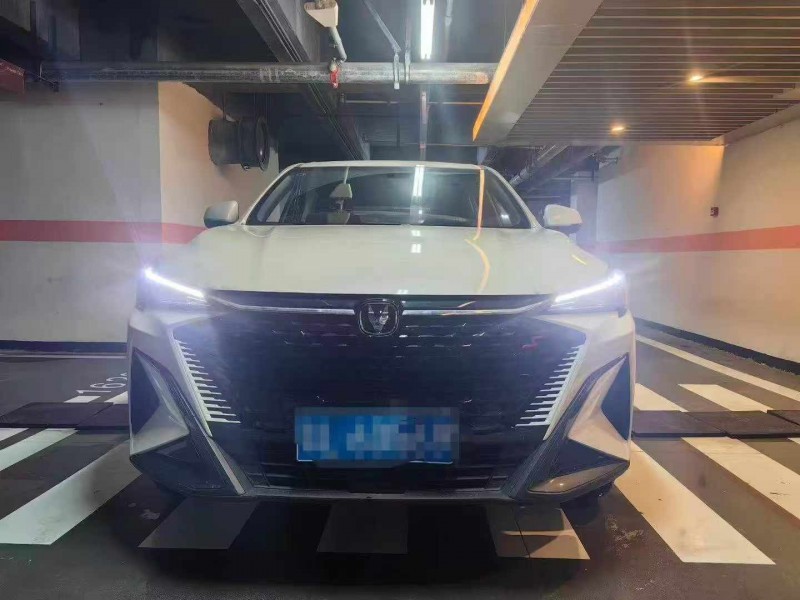 內江25年長安汽車歐尚1