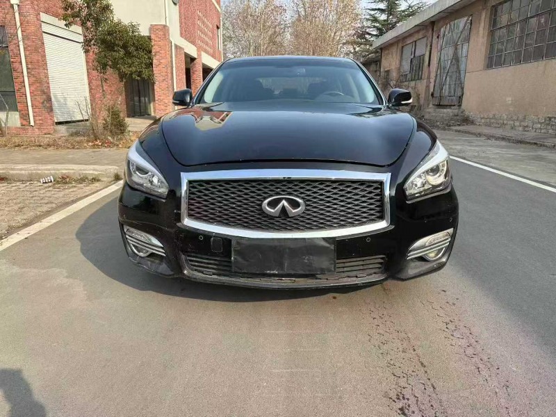 棗莊19年英菲尼迪Q701