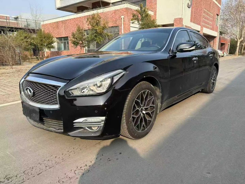 棗莊19年英菲尼迪Q703