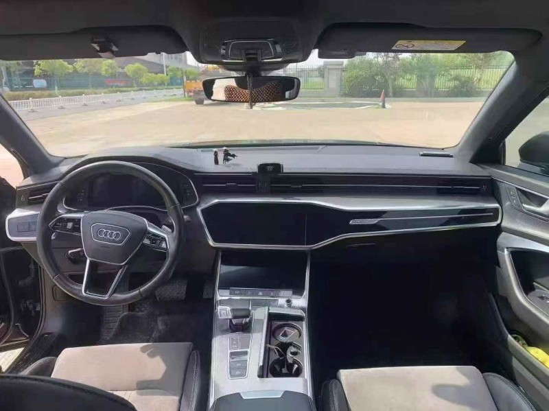 淮安21年奥迪A6L5