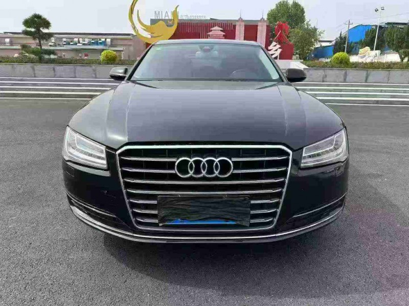 枣庄18年奥迪A8L1