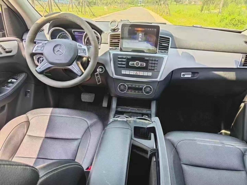 淄博15年奔驰ML5