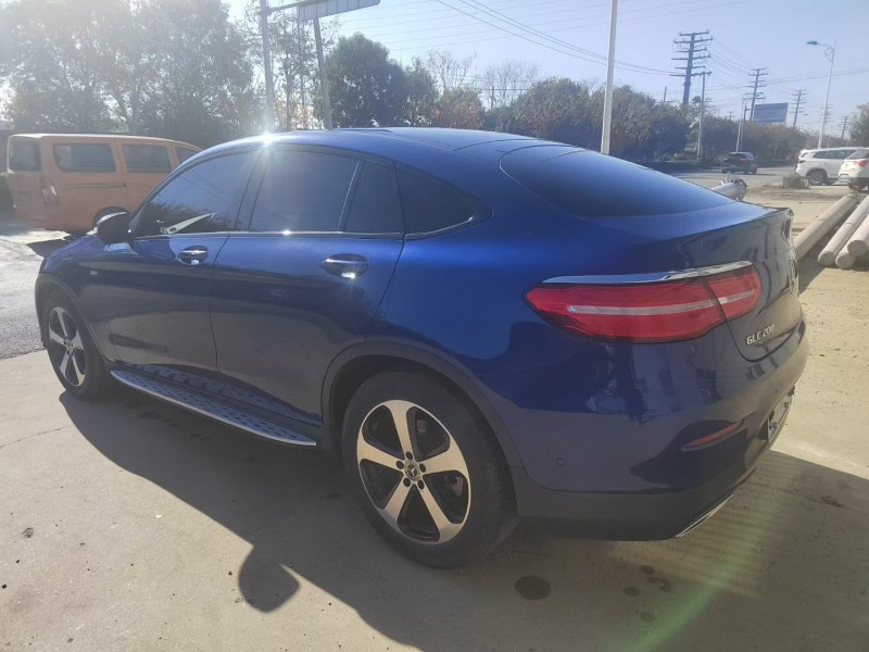 徐州19年奔驰GLC3