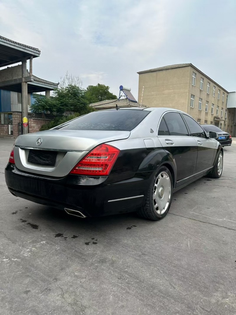 徐州13年奔驰S8