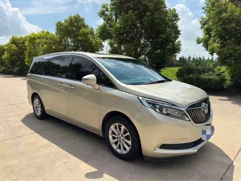 徐州18年别克GL82