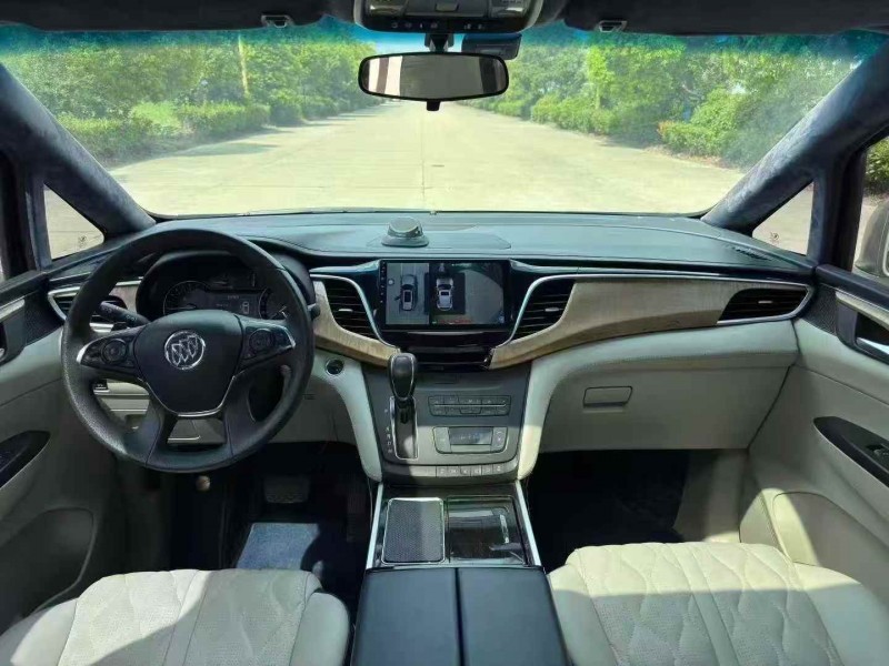 徐州18年别克GL85