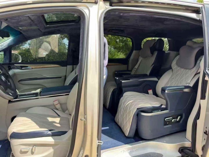 徐州18年别克GL87