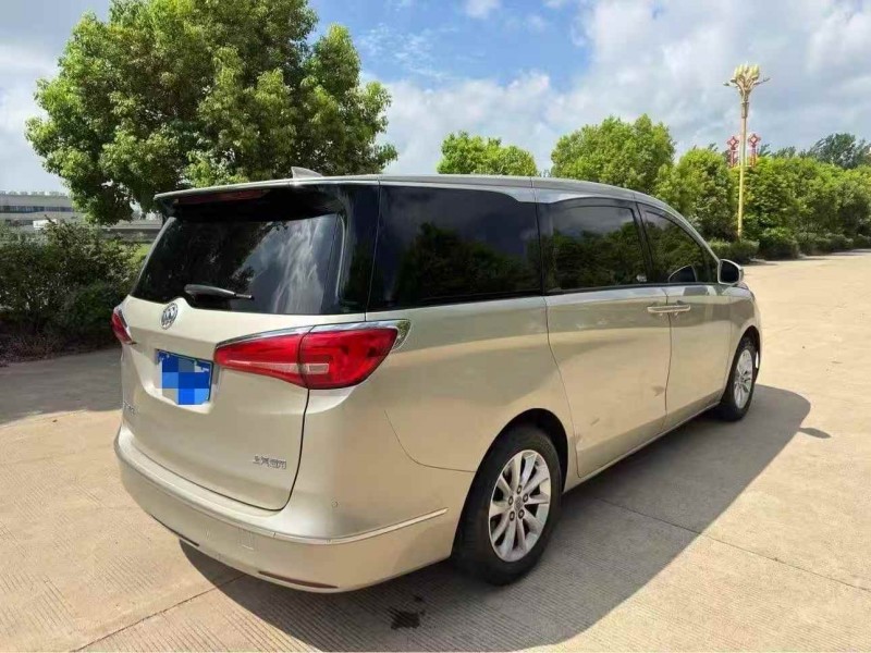 徐州18年别克GL88