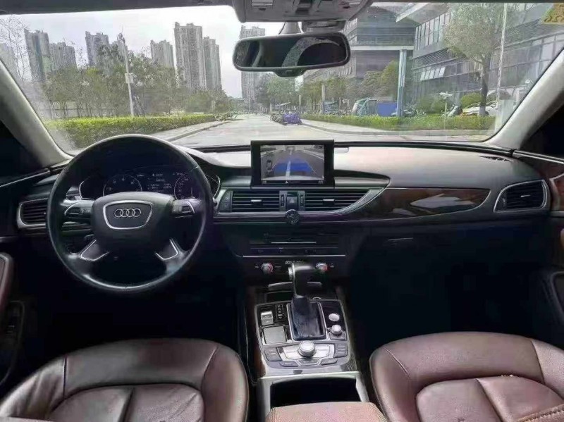 深圳16年奥迪A6L4