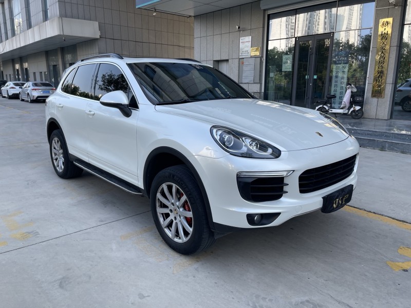 濟寧15年保時捷卡宴3