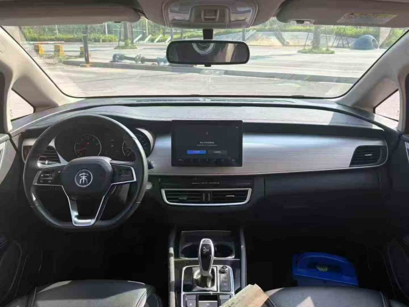 东莞21年比亚迪宋6