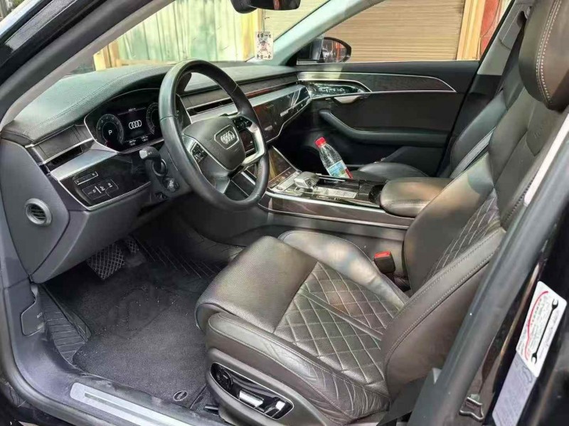 枣庄21年奥迪A8L5