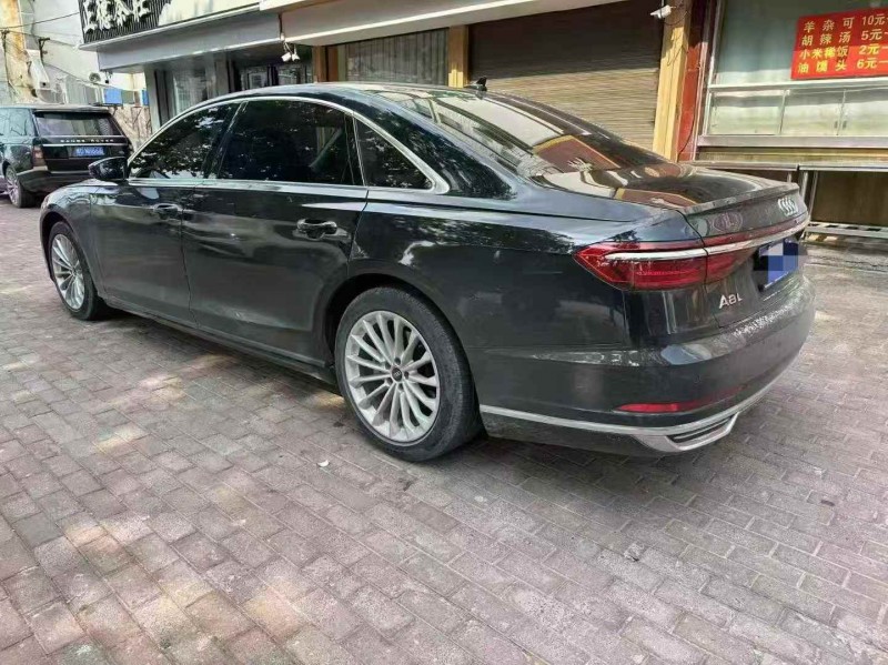 枣庄21年奥迪A8L7