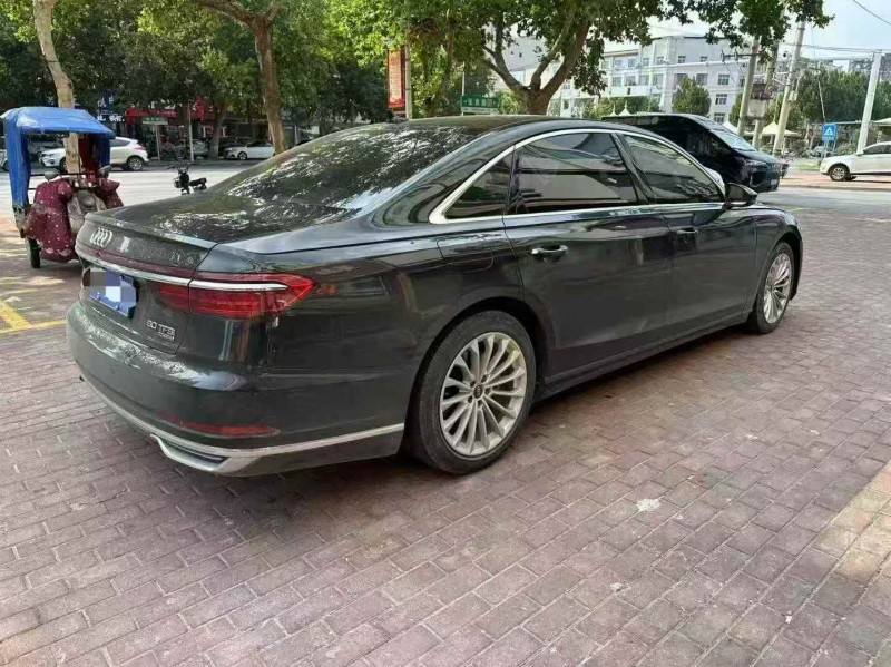枣庄21年奥迪A8L8