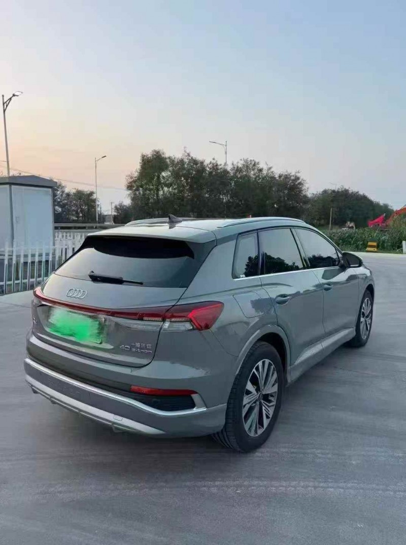 淄博25年奥迪Q48