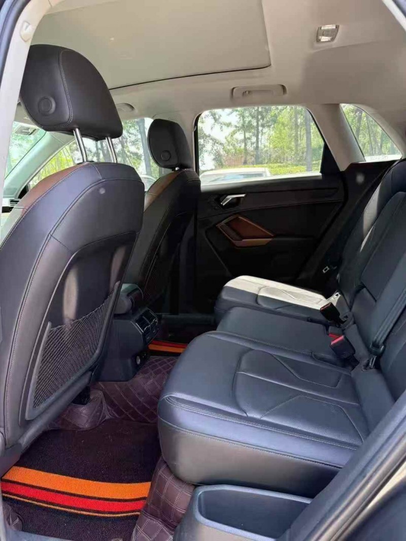 枣庄23年奥迪Q36