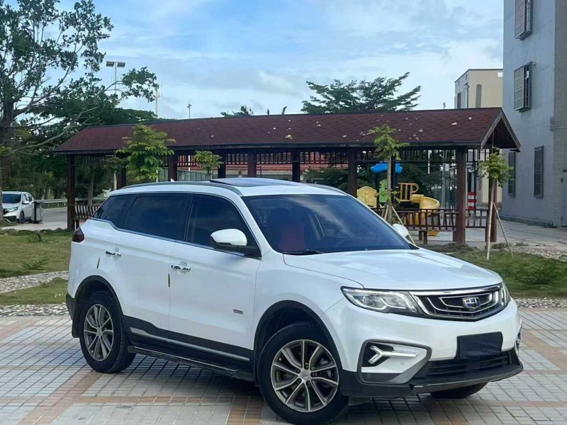 汕頭19年吉利博越2