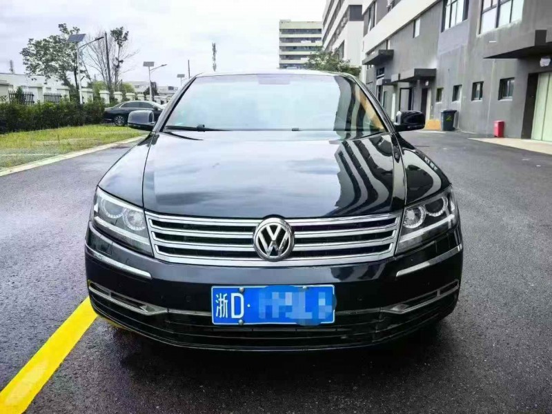 徐州12年大众辉腾1