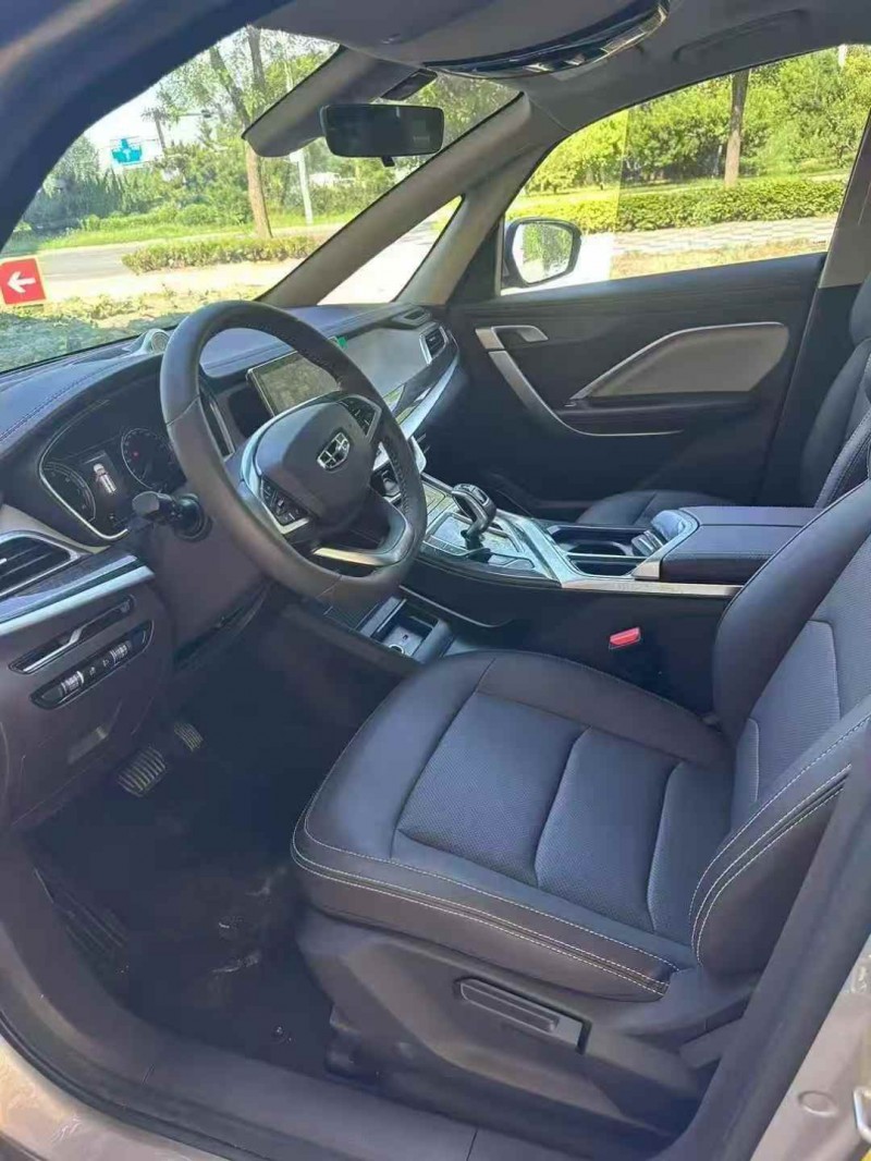 淄博20年吉利嘉際5