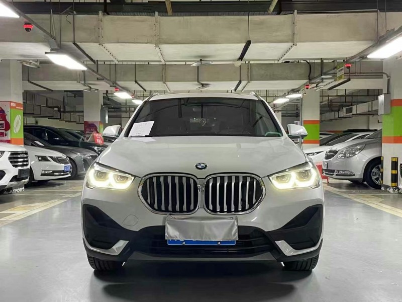 成都22年寶馬X11