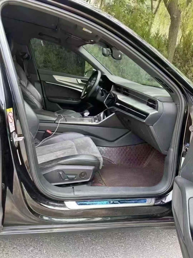 青岛19年奥迪A6L4