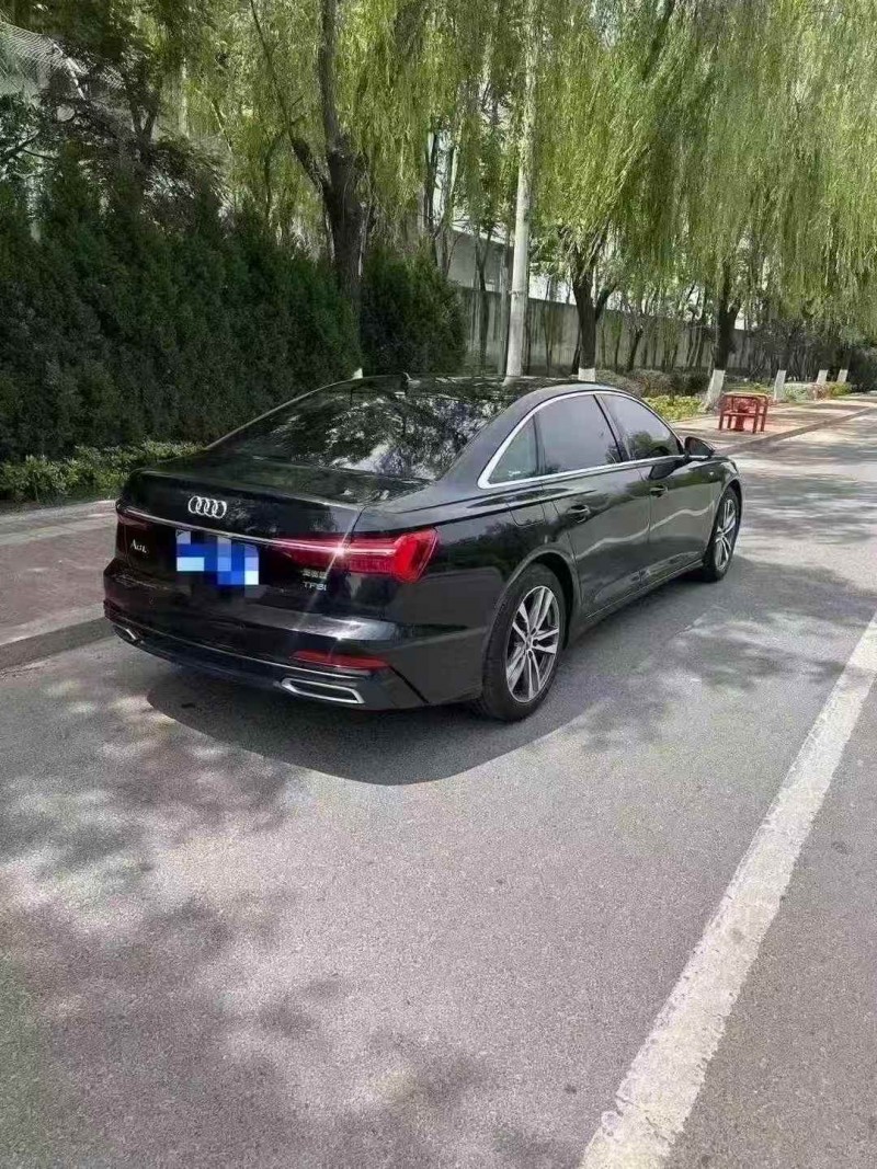 青岛19年奥迪A6L8