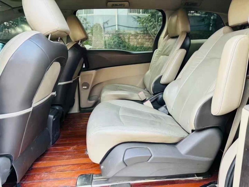 济南13年别克GL87