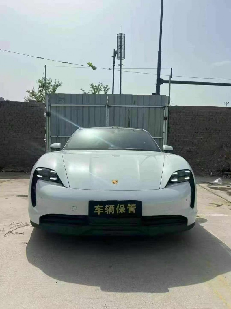鄭州22年保時捷Taycan1