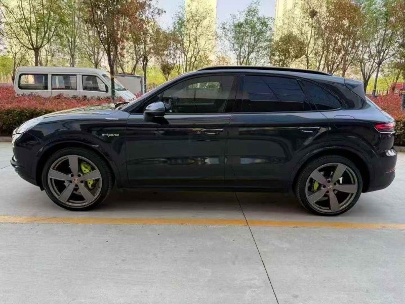 青島21年保時捷卡宴7