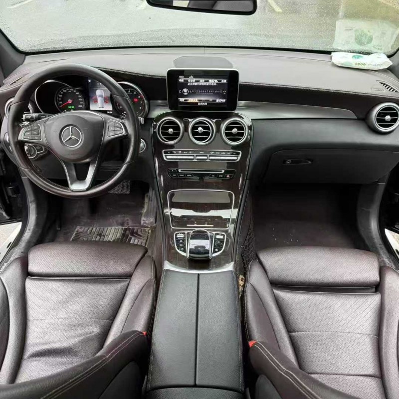 淄博19年奔驰GLC4