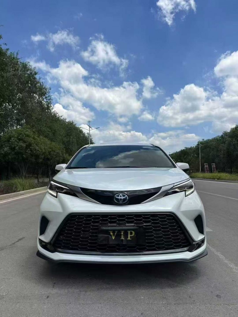 濟南24年豐田格瑞維亞1