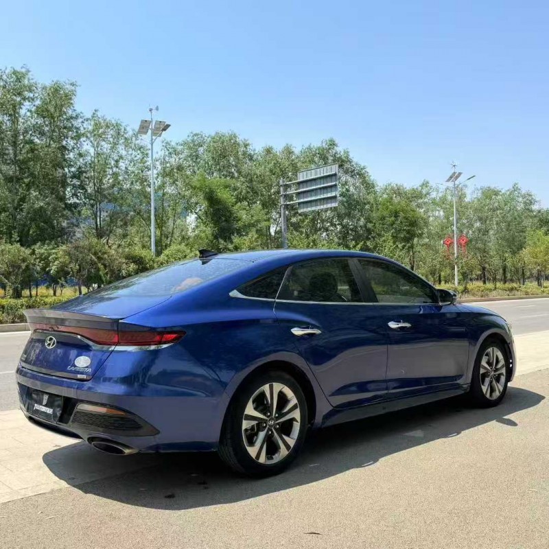 东营19年现代菲斯塔8