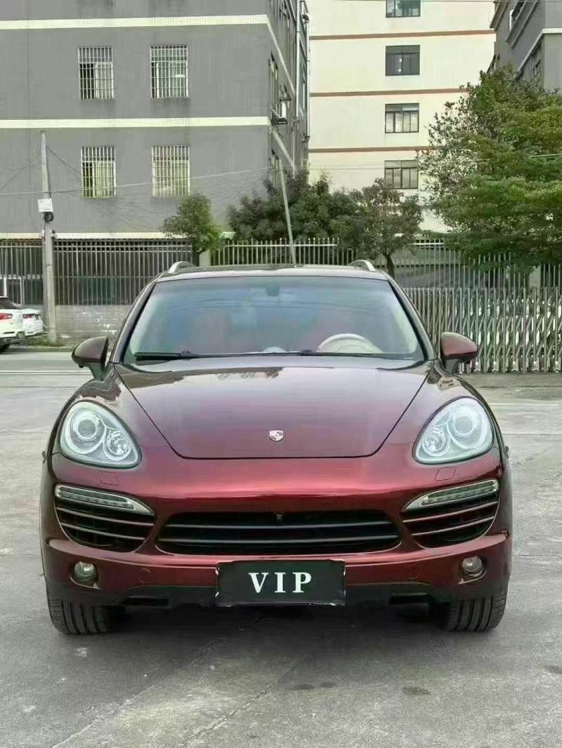 廣州12年保時捷卡宴1