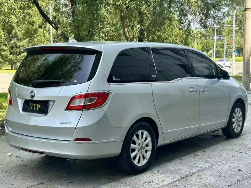 吉林14年别克GL83