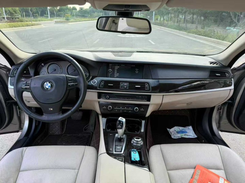 濟南11年寶馬5系4