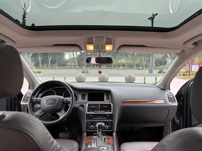 枣庄15年奥迪Q74